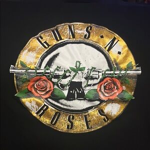 Black Guns N' Roses Medium Shirt